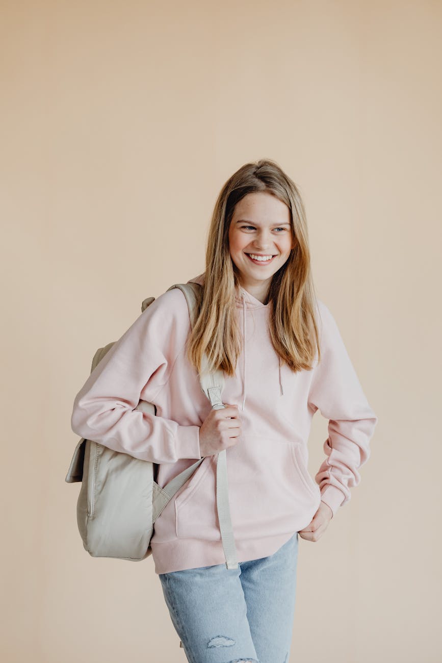 Šminka i škola: Između pravila i&nbsp;osobnosti